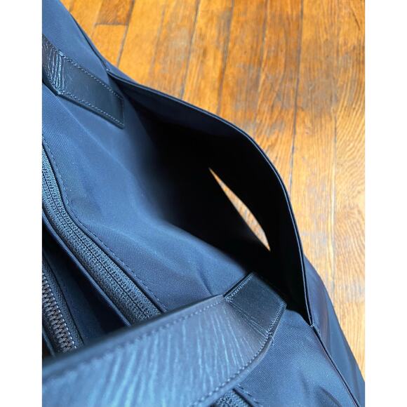 AWAY 'The Weekender' Black Travel Bag w/Pass Thru Sleeve Mens - Picture 7 of 12